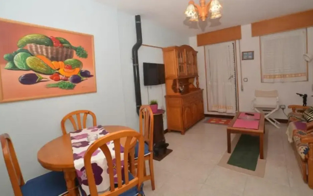 Apartment - 2 Bedrooms with Pool - 107901