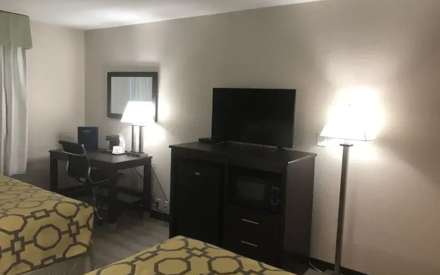 Super 8 Phoenix West I-10
