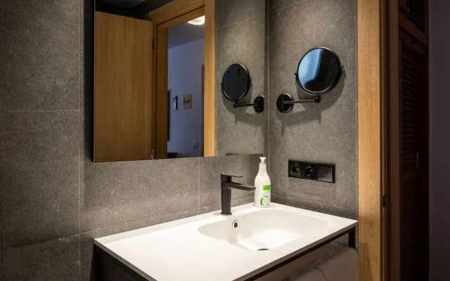 Aparthotel Casita Blanca - Adults Only