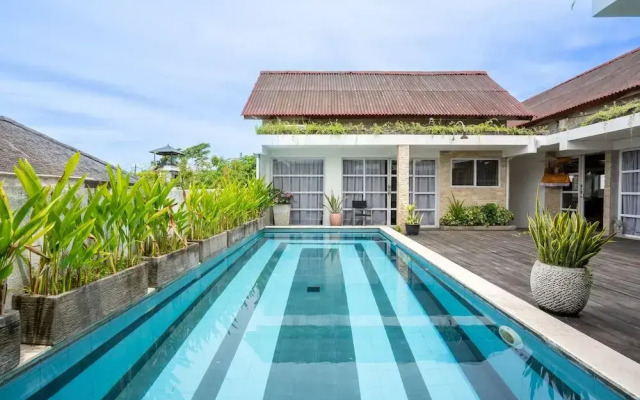 Lolo Apartment by Hombali