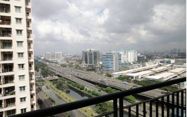Adaru Apartment at MOI Kelapa Gading