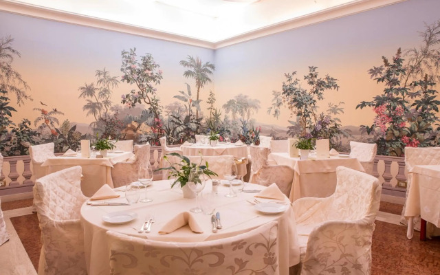 Grand Hotel Astoria