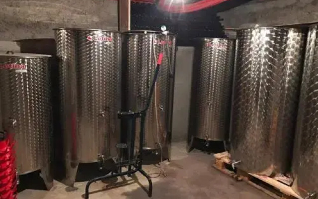Milorava's Guest House & Wine Cellar