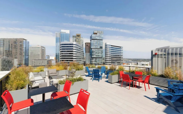 Sonder by Marriott Bonvoy Pivot Apartments Capitol Hill