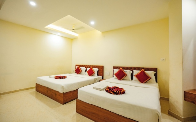 Hotel Rajdhani Inn & Suites