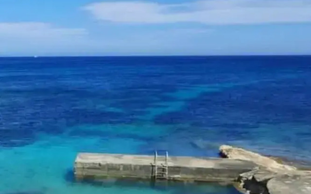 Peaceful Haven With Stunning Views Close to sea