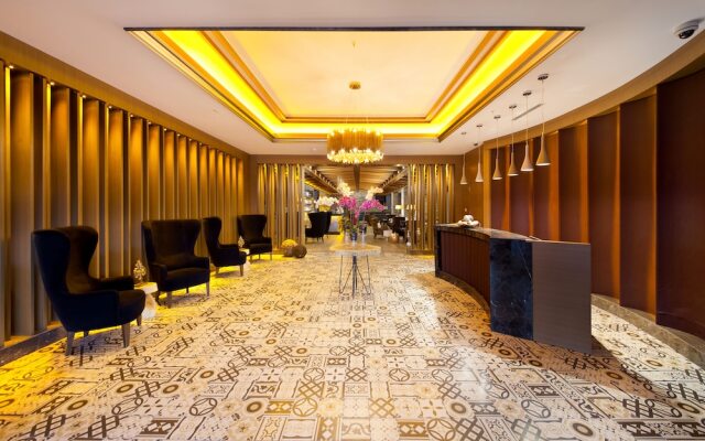Magna Pivot Hotel - Boutique Class