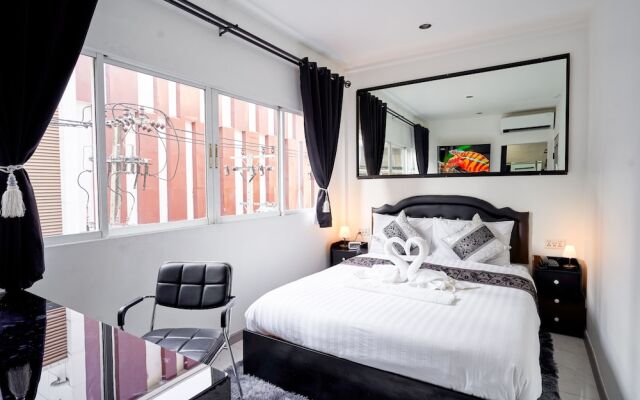 Thonglor Suites Hotel