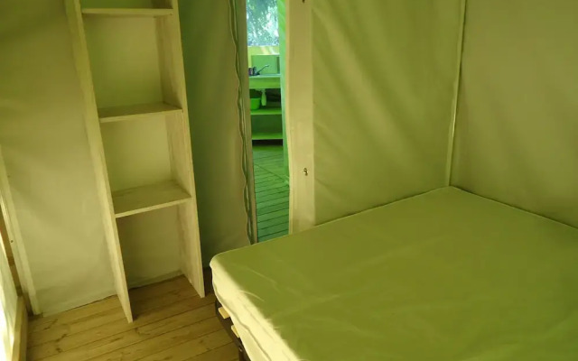 Camping Le Rocher de la Granelle