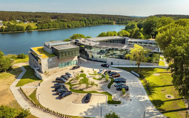 Hotel GLAR Conference & SPA