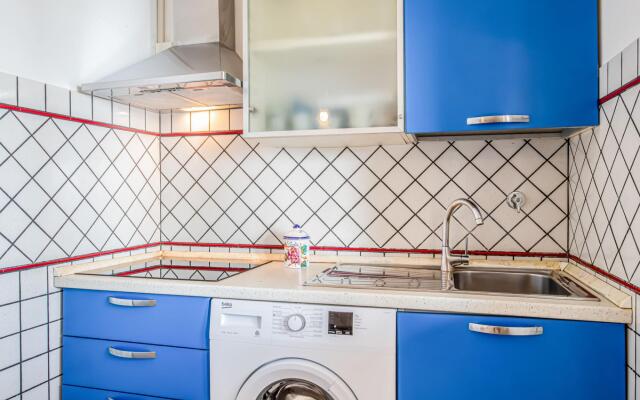 Stecchi three-room beach front 5 beds-Casa Stecchi