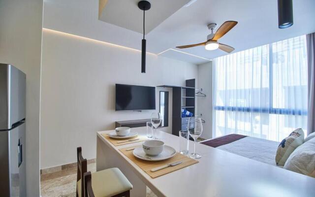 PH 312 Two bedroom rooftop and private pool