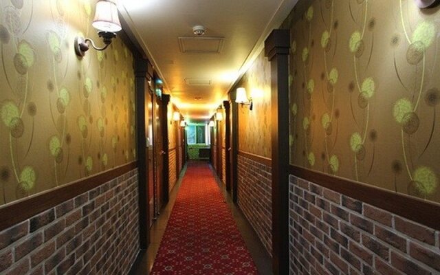 Welltime Motel Gumi