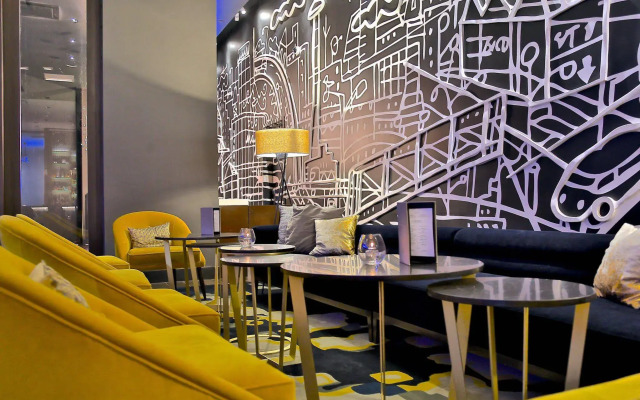 1 Hotel Toronto