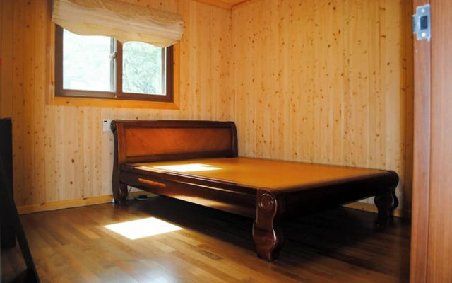 Gyeongju Punggyeongharu Pension