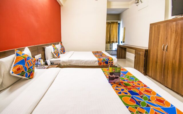 FabHotel Kumar