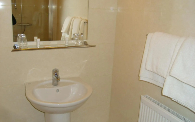 Phoenix Park Hotel
