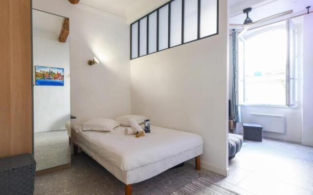 Bright and comfortable studio in downtown Marseille - Welkeys