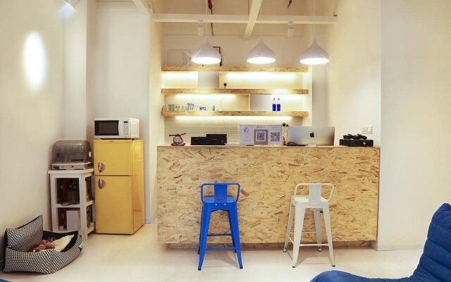 Blue Hostel