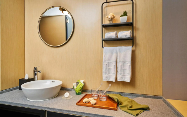 Hotel Ease Access Tsuen Wan