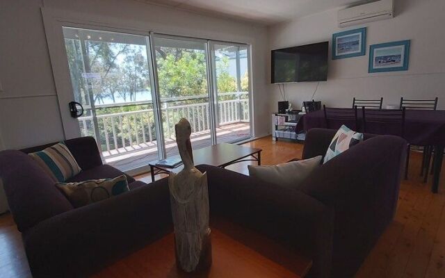 Paradise Bungalow Waterfront