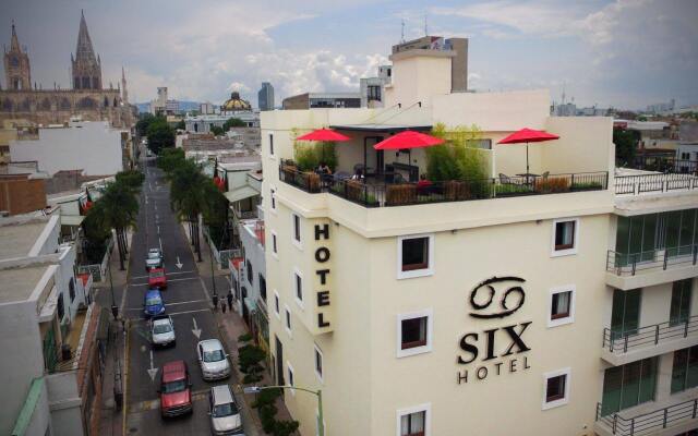 Six Hotel Guadalajara Expiatorio