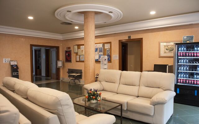 Hotel Apartamentos El Pinar