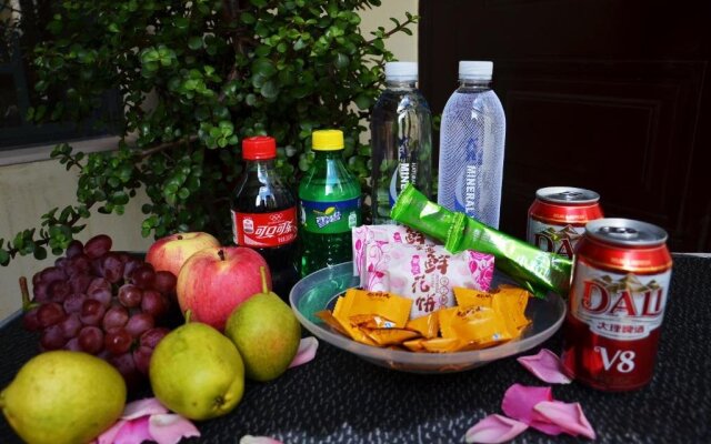 Wanwusheng Erhai Hostel