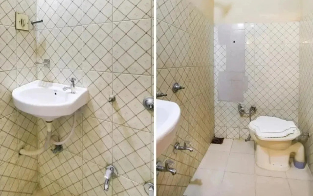 Hotel Super Guest House by OYO Rooms