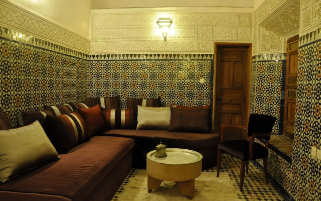 Dar 7 Louyat