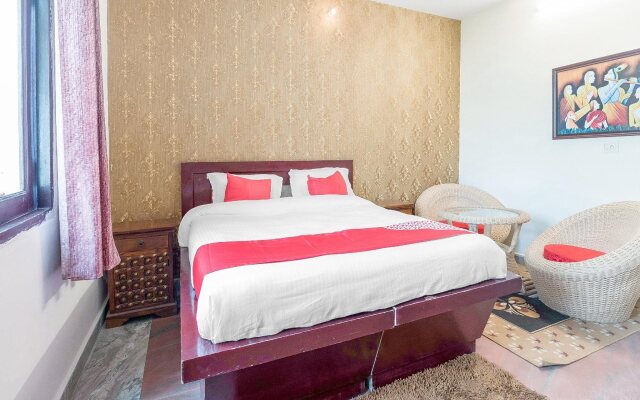 OYO Townhouse 380 Hotel Atithee Residency