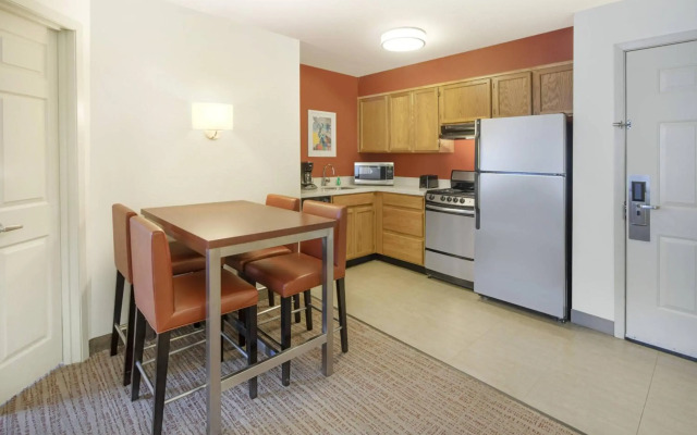 Residence Inn by Marriott Indianapolis Airport