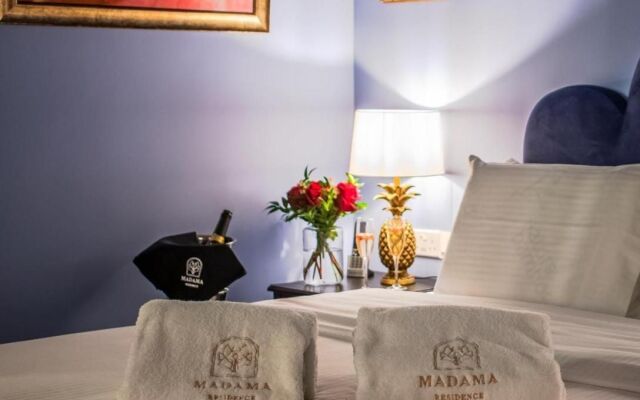 Madama Residence