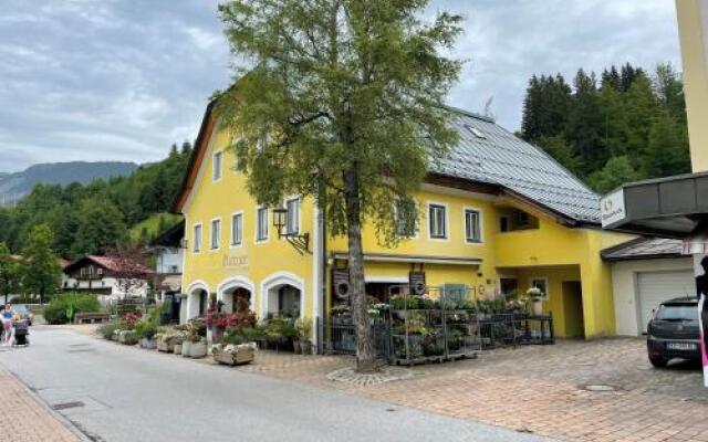Haus Central