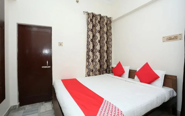 OYO 28614 Bless Inn
