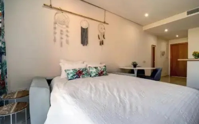 Sotoserena Tropical Flat- sleeps4