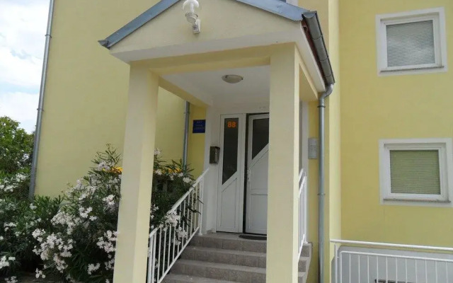 Apartments Dijana & Ivan