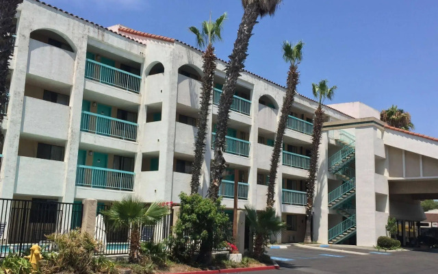 Travel Inn Chula Vista