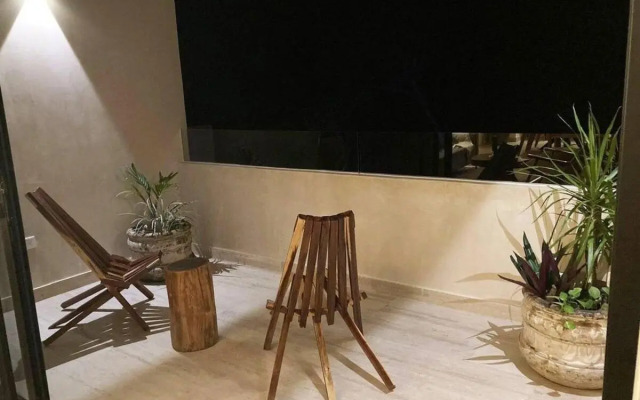 Lafi's House - 2 Bedrooms Luxury Apartment with Top LX Amenities