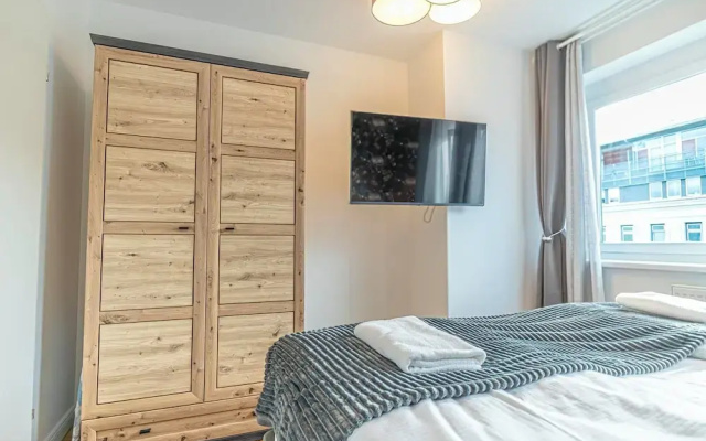 Modern 1BR Living Room Apartment Vienna