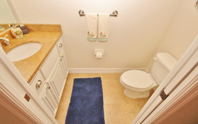 Oceanwalk 17-605 Apartment 3