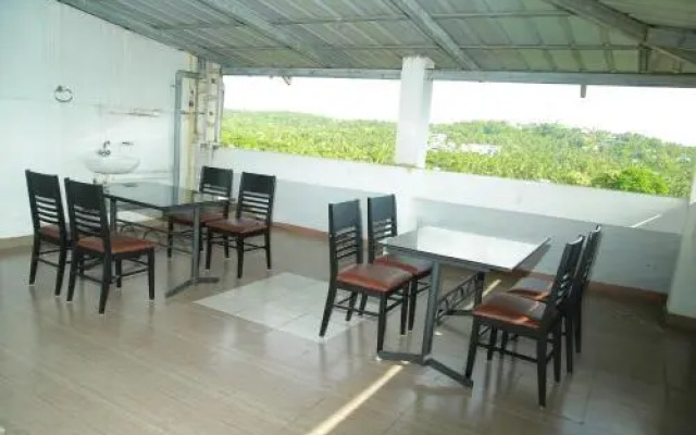 Hotel Hazmi Inn