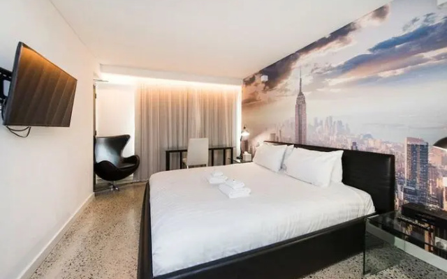The Nest - New York Style Space in Northbridge + Roof Terrace – Guest Rooms – Perth