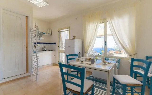 Leuca Cliff Houses by WowHomes