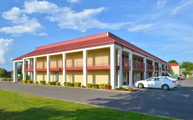 Americas Best Value Inn Tupelo Barnes Crossing