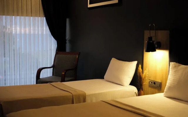 Burç Airport Hotel