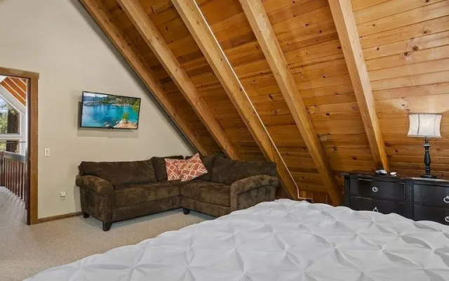 Basque Haus by Tahoe Mountain Properties