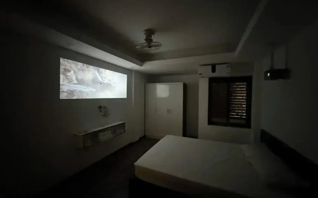 Era Apartment Ha Yen Quyet