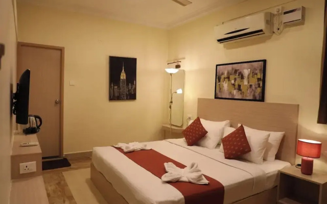 Hotel Green Parrot
