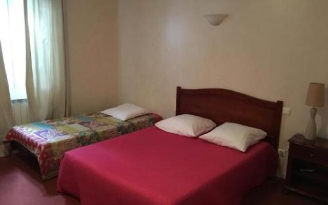 Auberge Du Chï¿½teau De Bonnafous